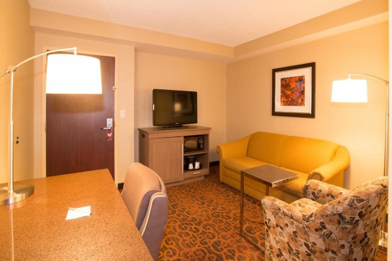 Country Inn & Suites By Radisson, Toronto Mississauga, On מראה חיצוני תמונה
