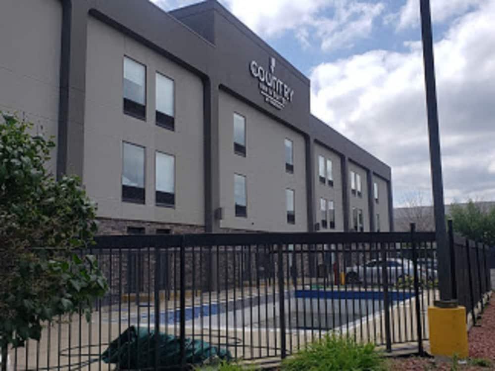 Country Inn & Suites By Radisson, Toronto Mississauga, On מראה חיצוני תמונה