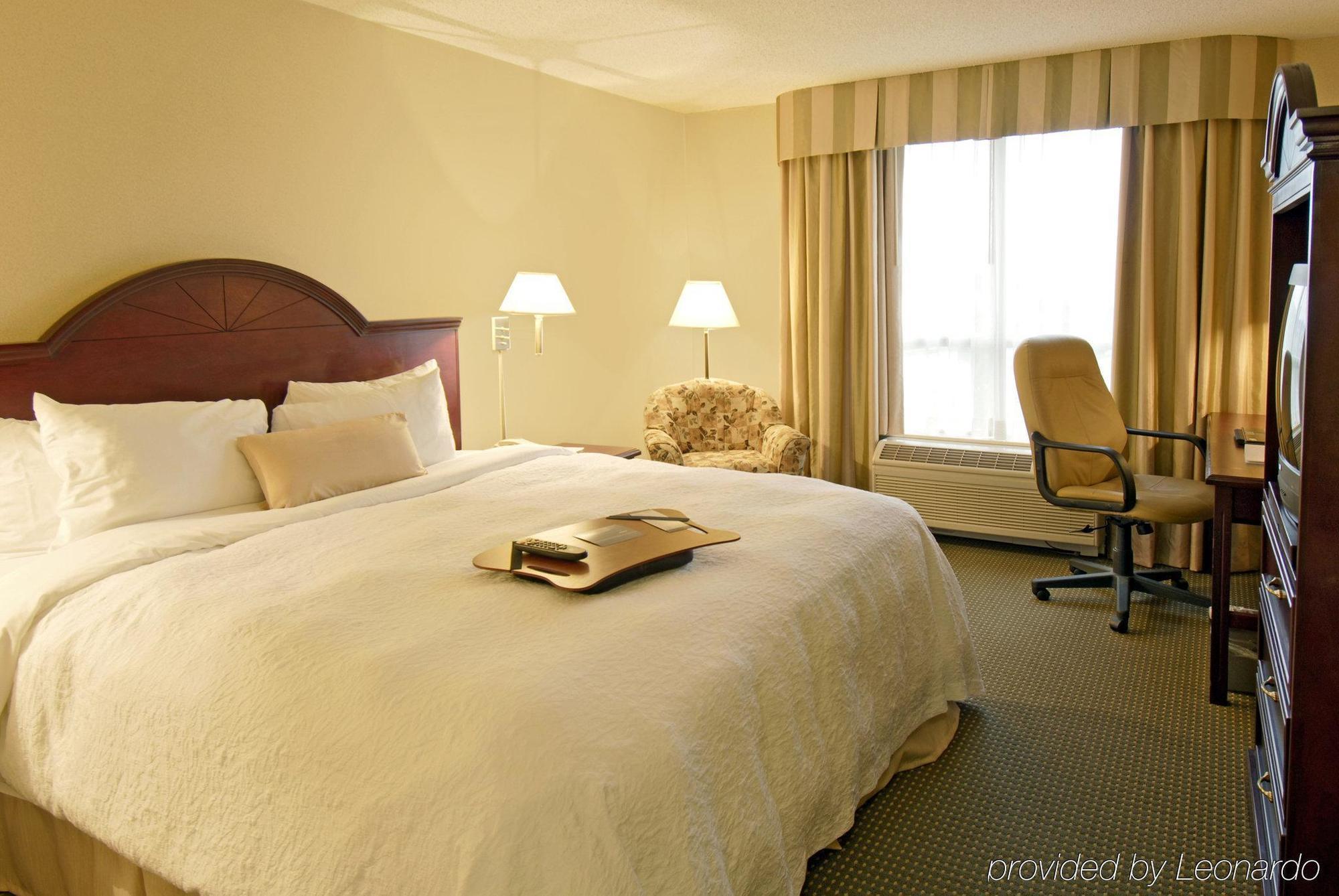 Country Inn & Suites By Radisson, Toronto Mississauga, On מראה חיצוני תמונה